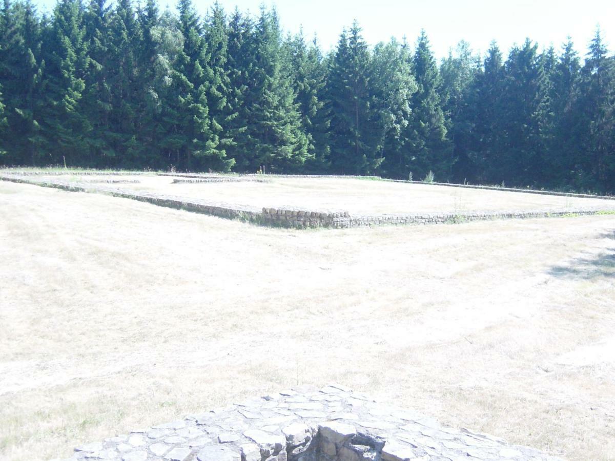 Haus Am Wald Apartamento Hillscheid Exterior foto