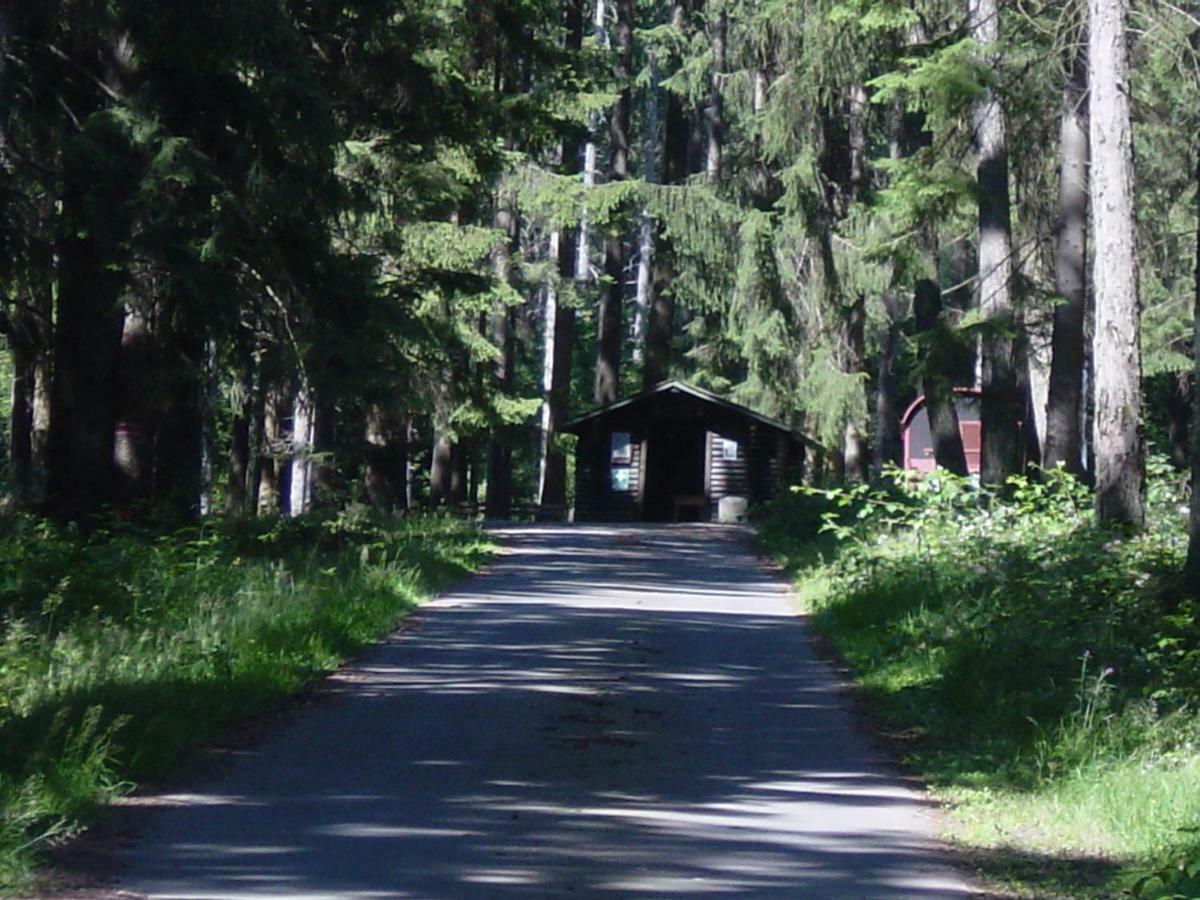 Haus Am Wald Apartamento Hillscheid Exterior foto